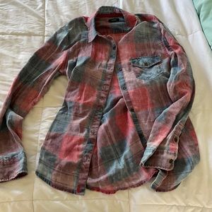 Good fall / Christmas shirt. Faded colors